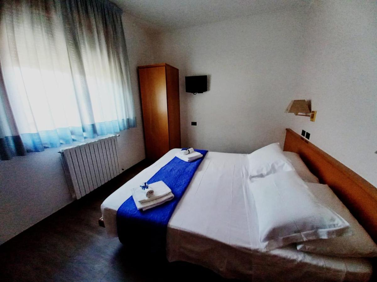 La Ruota Hotell Morbegno Exteriör bild