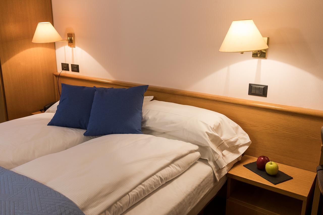 La Ruota Hotell Morbegno Exteriör bild